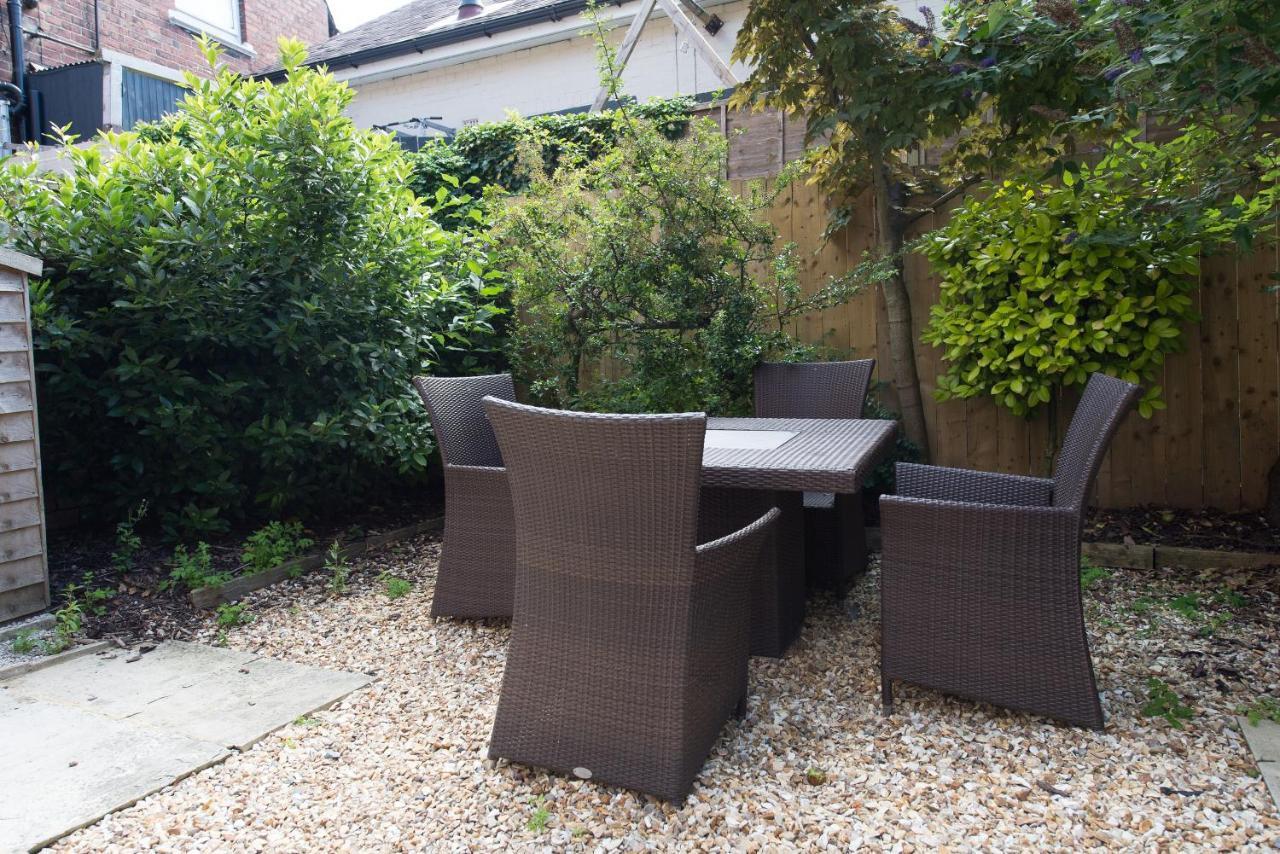 Albany House By Harrogate Serviced Apartments Exterior foto
